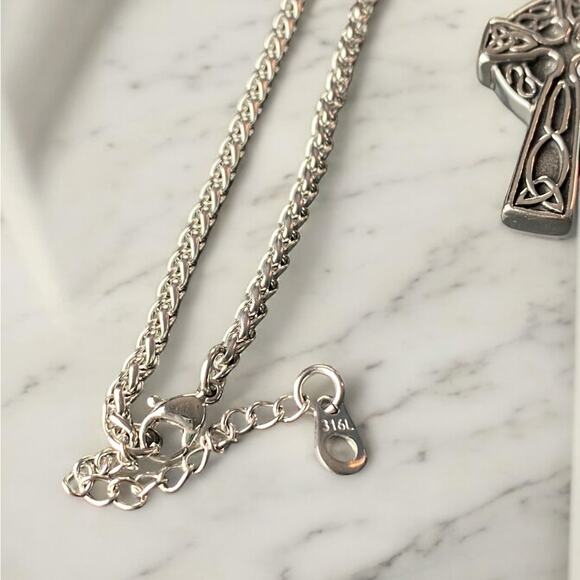 Stainless Steel Celtic Cross Urn Necklace for Ashes Spiga Chain  NIB - Picture 4 of 10